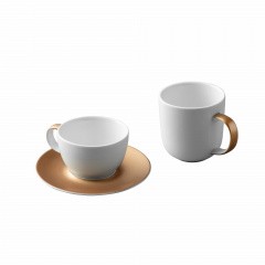 Dreiteiliges Kaffee und Tee-Set weiß